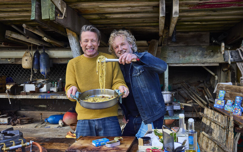 Celebrity chef Jaimie Oliver and Fish Tales founder Bart van Olphen