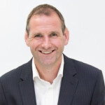 Headshot of Simon Harrison