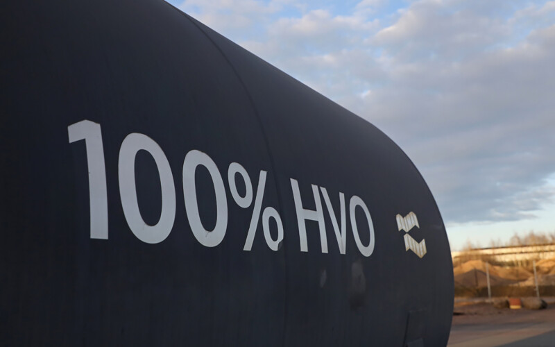 A fuel tank containing vegetable oil