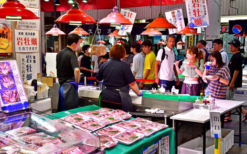 A seafood market inside Asia