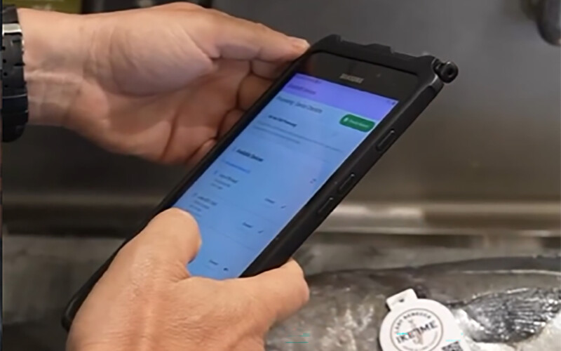 A chef using CertiHarvest