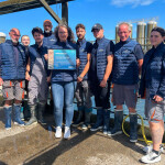 Gloria Maris Côte d’Opale representatives celebrating the certification