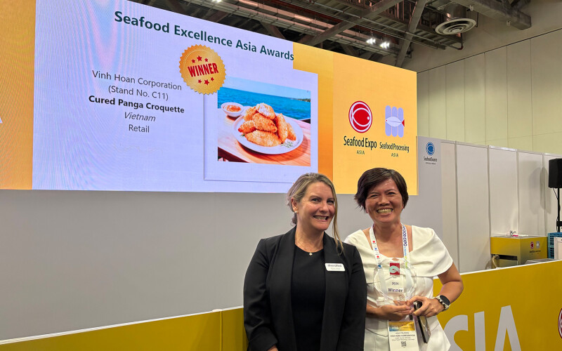 Diversified Vice President of Seafood Events Brenna Hensley and Vinh Hoan Chief Sales Officer Hoa Truong at the Sands Expo and Convention Center on 2 September