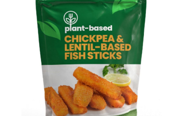 The FDA's draft guidance for alternative-protein labeling offered this image of a correctly labeled alt-seafood product, which clearly identifies the ingredients in the product and the traditional animal-derived food to which it offers an alternative