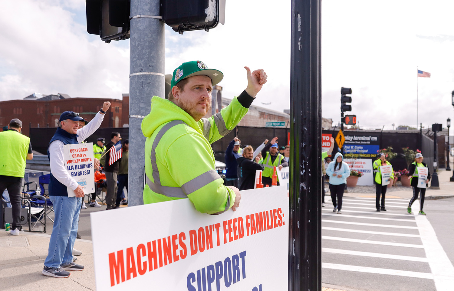 ILA members on strike in Boston, Massachusetts, U.S.A.