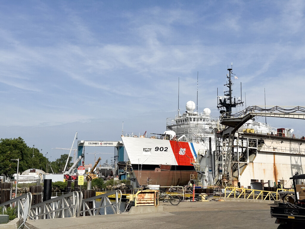 Colonna Shipyard