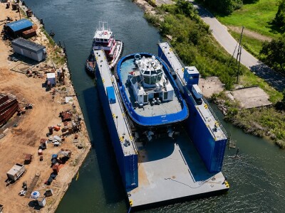 Defiant_Tug_MasterBoatBuilders